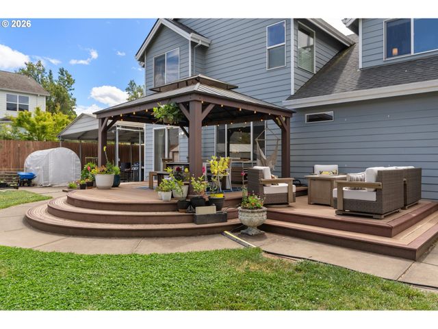 2011 N ALBANY Rd, Albany, OR 97321