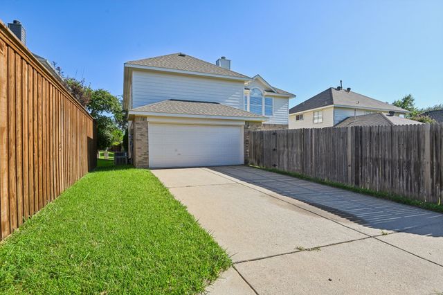 2425 Brycewood Lane, Plano, TX 75025