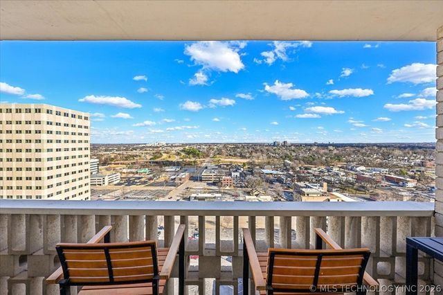 1502 S Boulder Avenue 17M, Tulsa, OK 74119