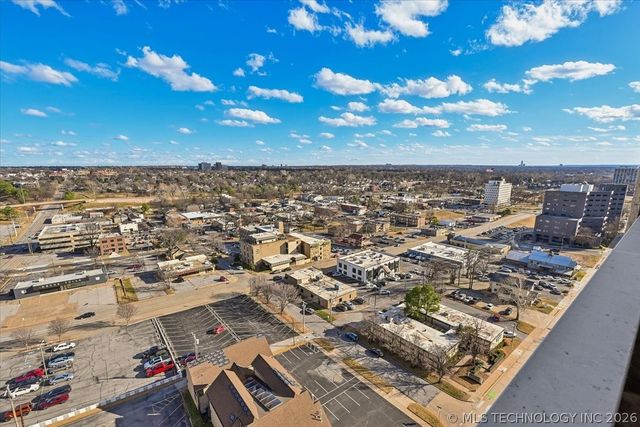1502 S Boulder Avenue 17M, Tulsa, OK 74119