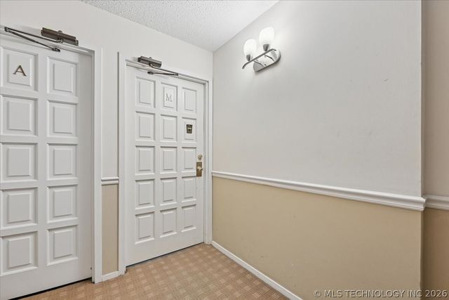 1502 S Boulder Avenue 17M, Tulsa, OK 74119