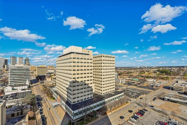 1502 S Boulder Avenue 17M, Tulsa, OK 74119