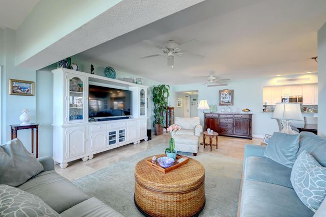 1555 NE Ocean Boulevard 205, Stuart, FL 34996