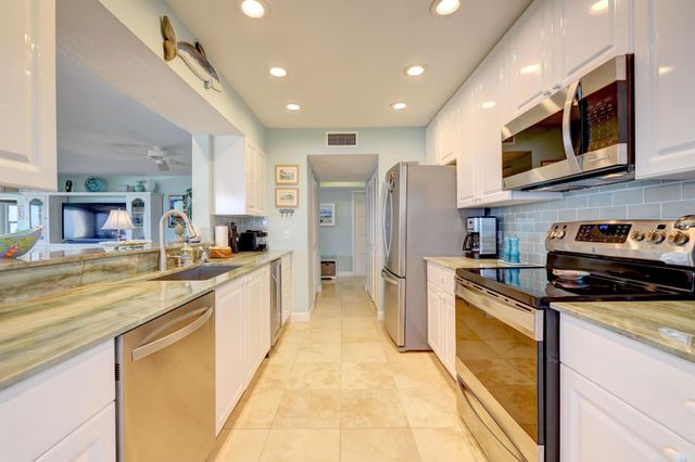 1555 NE Ocean Boulevard 205, Stuart, FL 34996