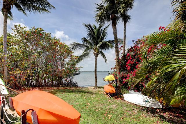 1555 NE Ocean Boulevard 205, Stuart, FL 34996