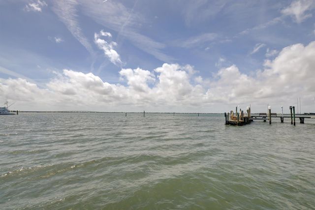 1555 NE Ocean Boulevard 205, Stuart, FL 34996