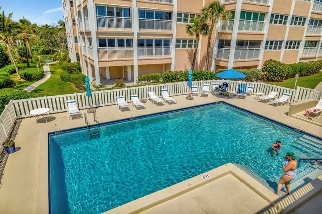 1555 NE Ocean Boulevard 205, Stuart, FL 34996