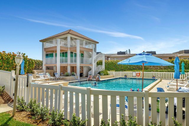 1555 NE Ocean Boulevard 205, Stuart, FL 34996