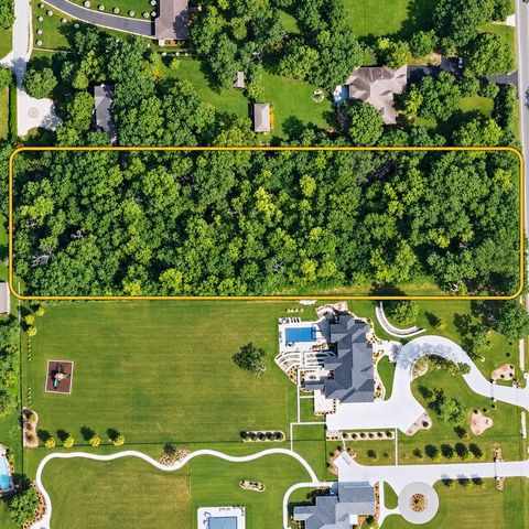 12424 S Wolf Road, Palos Park, IL 60464
