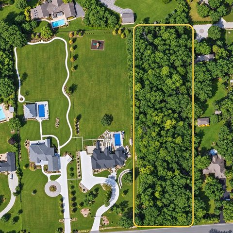 12424 S Wolf Road, Palos Park, IL 60464
