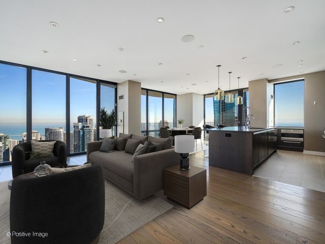 225 N Columbus Drive 5510, Chicago, IL 60601