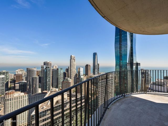 225 N Columbus Drive 5510, Chicago, IL 60601