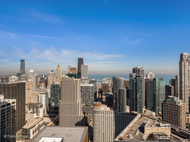 225 N Columbus Drive 5510, Chicago, IL 60601