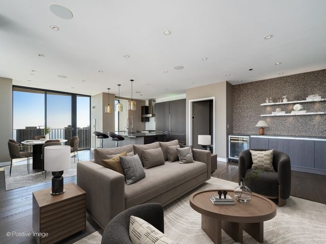 225 N Columbus Drive 5510, Chicago, IL 60601