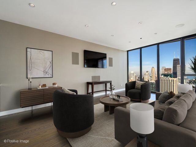 225 N Columbus Drive 5510, Chicago, IL 60601