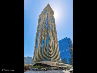 225 N Columbus Drive 5510, Chicago, IL 60601