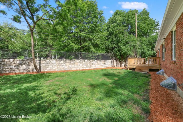 200 Paul Sawyier Dr, Frankfort, KY 40601