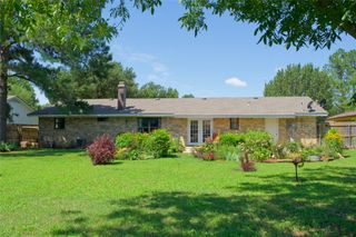 1208 Aspen Road, Gainesville, TX 76240