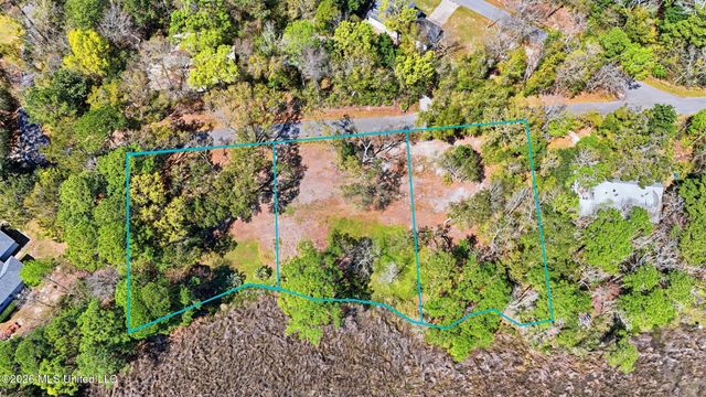 Wild Oaks Drive, Ocean Springs, MS 39564