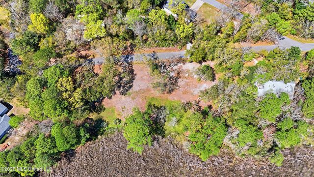 Wild Oaks Drive, Ocean Springs, MS 39564