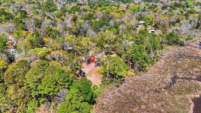 Wild Oaks Drive, Ocean Springs, MS 39564