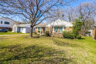 3729 Almazan Drive, Dallas, TX 75220