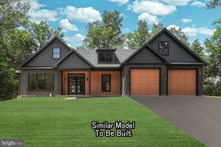 212 ONYX ROAD, New Oxford, PA 17350