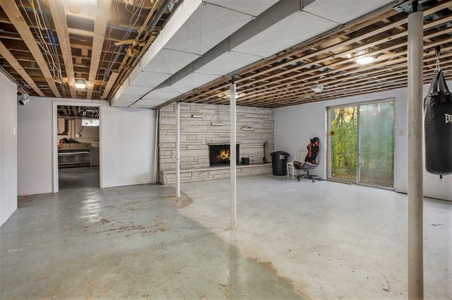 1280 Westlake Woods Drive, Battle Creek, MI 49037