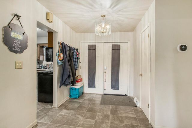 1280 Westlake Woods Drive, Battle Creek, MI 49037