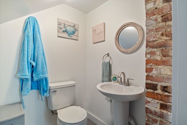 30 Whittier Street, Dover, NH 03820
