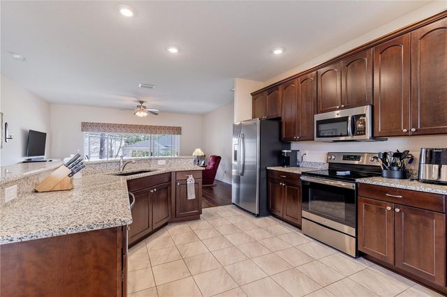 27118 ROANOKE DRIVE 516, Leesburg, FL 34748