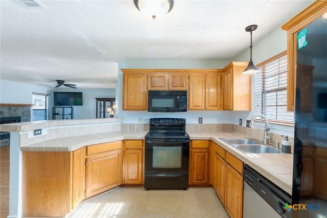 1808 Mattie Drive, Copperas Cove, TX 76522