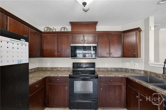 31 Idus Lane, Hinesville, GA 31313