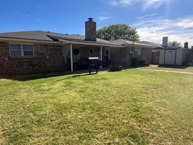 5724 74th Street, Lubbock, TX 79424