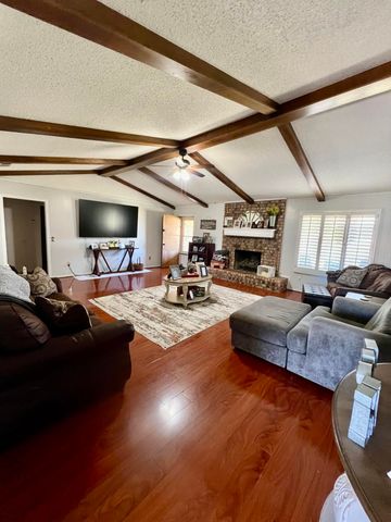 5724 74th Street, Lubbock, TX 79424