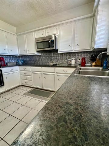 5724 74th Street, Lubbock, TX 79424