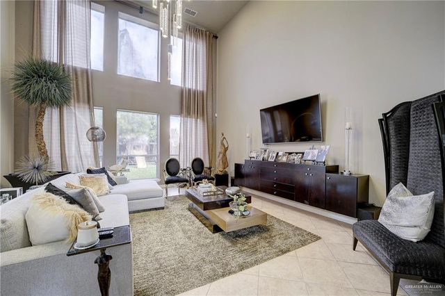 2705 San Efrain, Mission, TX 78572