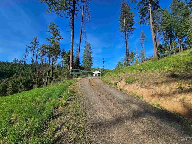 1051 Cottage Lane, Kendrick, ID 83537