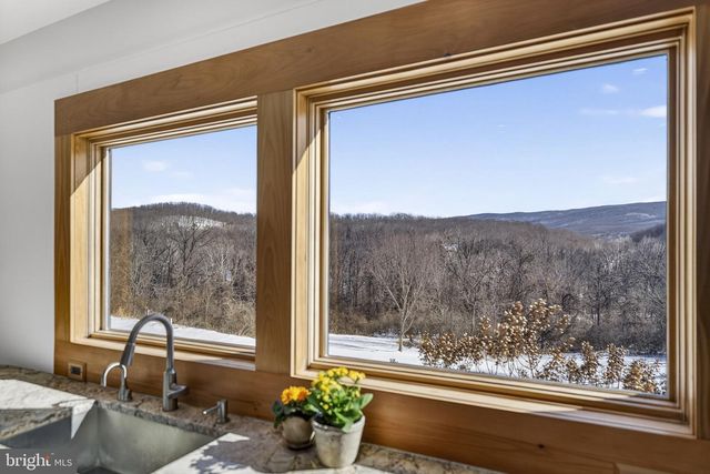 1230 CHILLY HOLLOW RD, Berryville, VA 22611