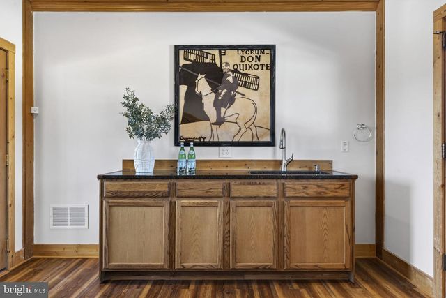 1230 CHILLY HOLLOW RD, Berryville, VA 22611