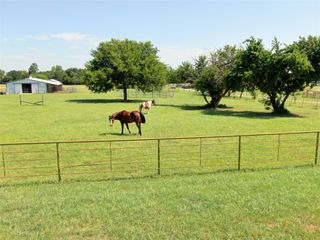 000 Gladness, Rhome, TX 76087