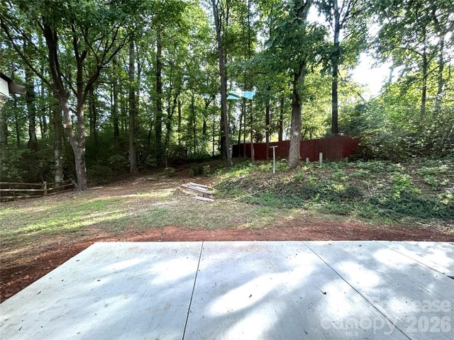 1725 Van Dyke Drive, Charlotte, NC 28213