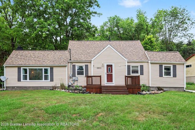 2801 N Aurelius Road, Lansing, MI 48910