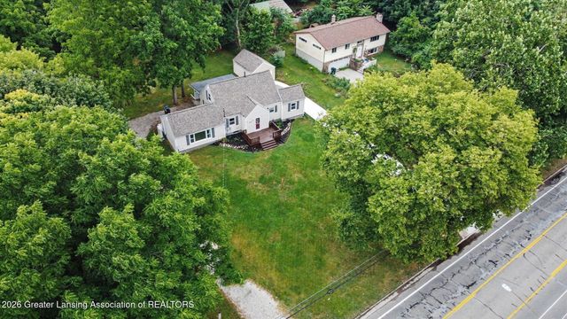 2801 N Aurelius Road, Lansing, MI 48910