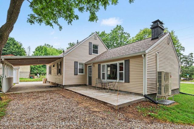 2801 N Aurelius Road, Lansing, MI 48910