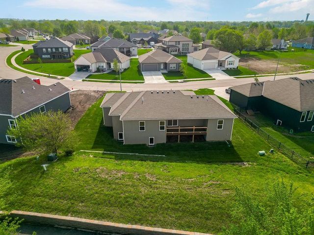 29346 Palmer Drive, Paola, KS 66071