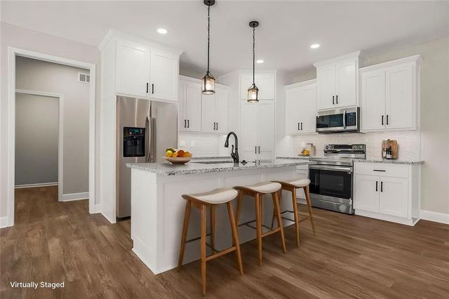 29346 Palmer Drive, Paola, KS 66071