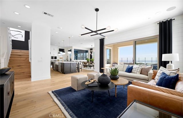 21138 Poema Place, Chatsworth, CA 91311