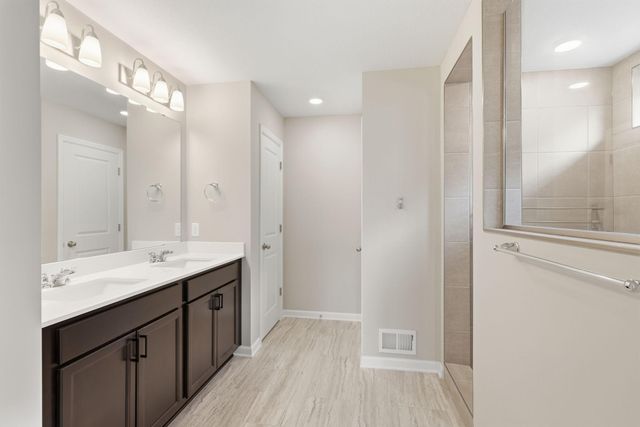 304 Rum River Way, Anoka, MN 55303