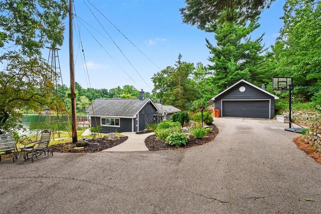 10848 Simpson, Greenville, MI 48838